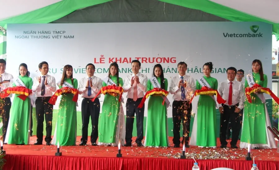 Ảnh Ngân hàng Ngoại thương Vietcombank Chi nhánh Hậu Giang 1